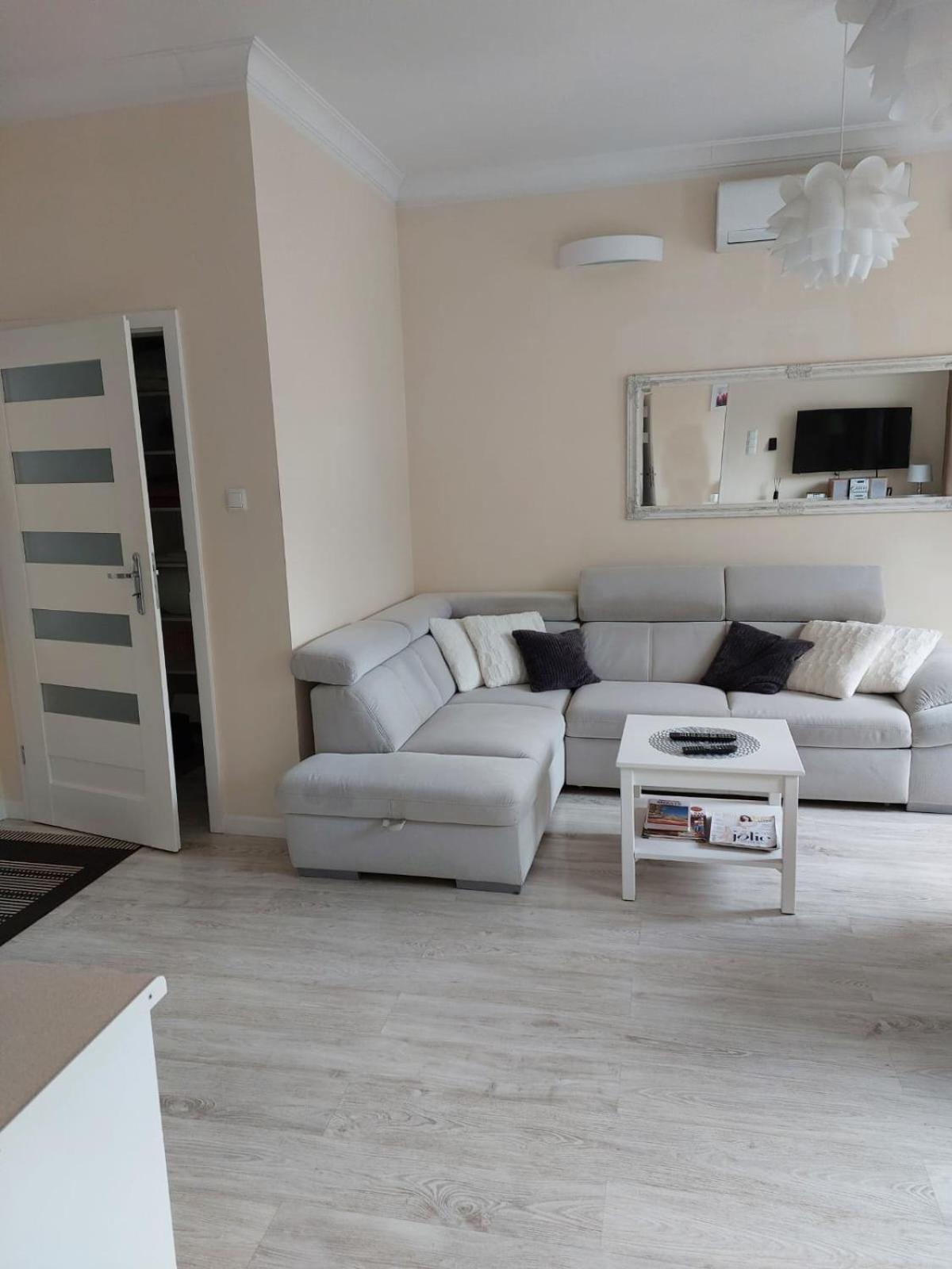 Come&Stay Zielona Gora Dış mekan fotoğraf